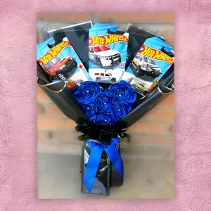 Ramo de rosas azules c/ 3 Hotweels 