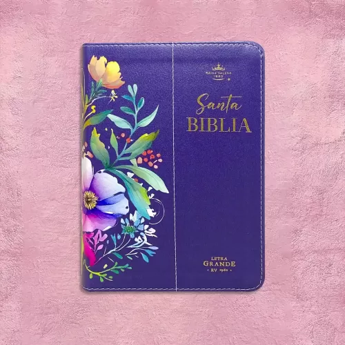 Biblia morada con flores